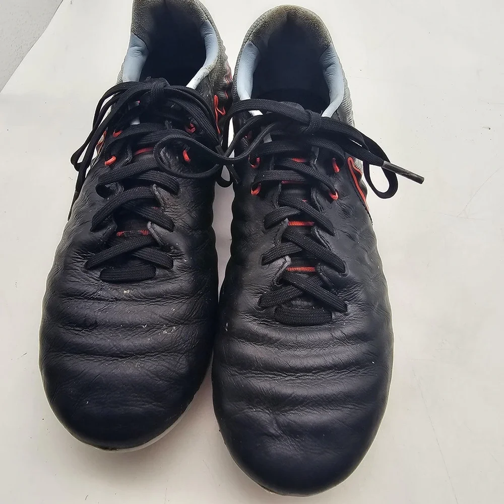 Nike Tiempo Legend VII Shoes KIDS Size 4.5Y Black Soccer Cleats FG Youth Leather